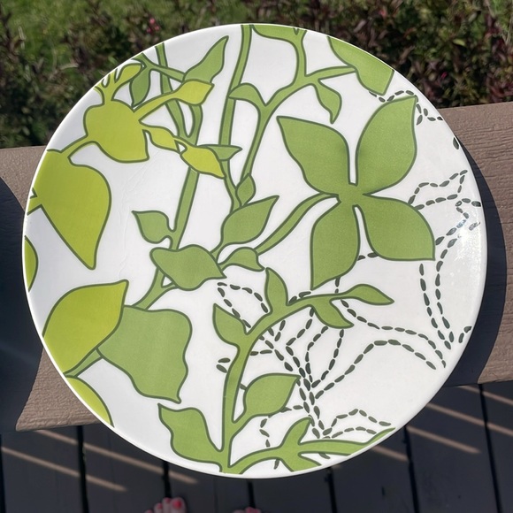 Pottery Barn Graphic Harvest 8.25” Diameter Plates - Set of 2 - Picture 3 of 9